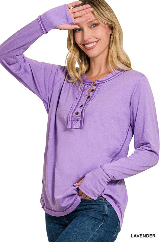 THUMB HOLE CUFFS BUTTON CLOSURE LONG SLEEVE TOP