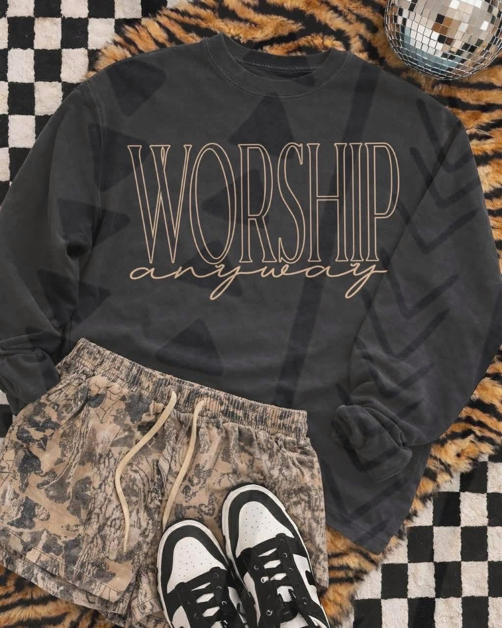 Bayou Dark Woodland Camo Cloud Fleece Mid
Rise Shorts