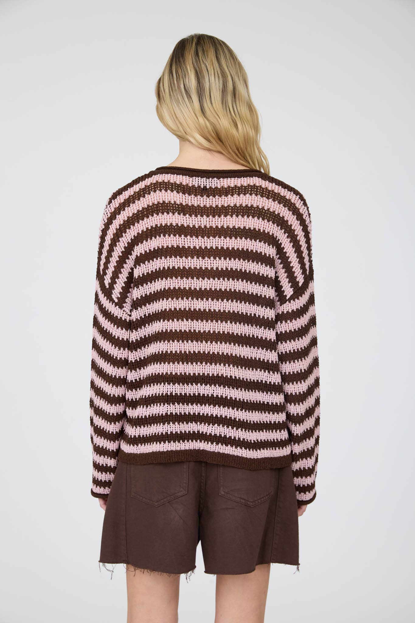 STRIPE RAW EDGE SPLIT NECK SHEER KNIT SWEATER : BURGUNDY