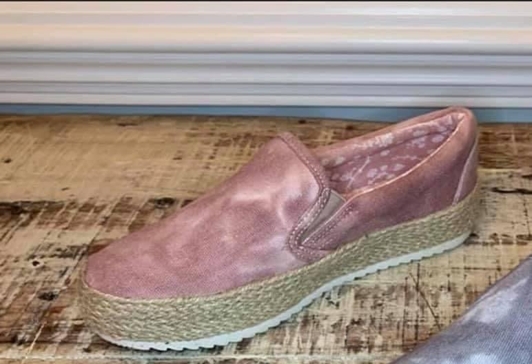 GYPSY JAZZ SLIP ONS PINK