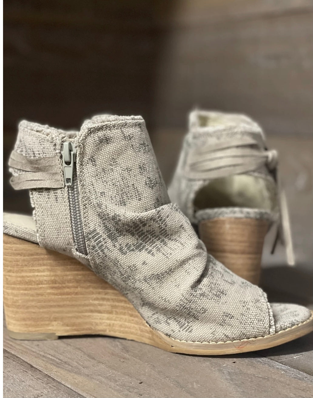 Very G Keely Grey Open Toe Wedge is